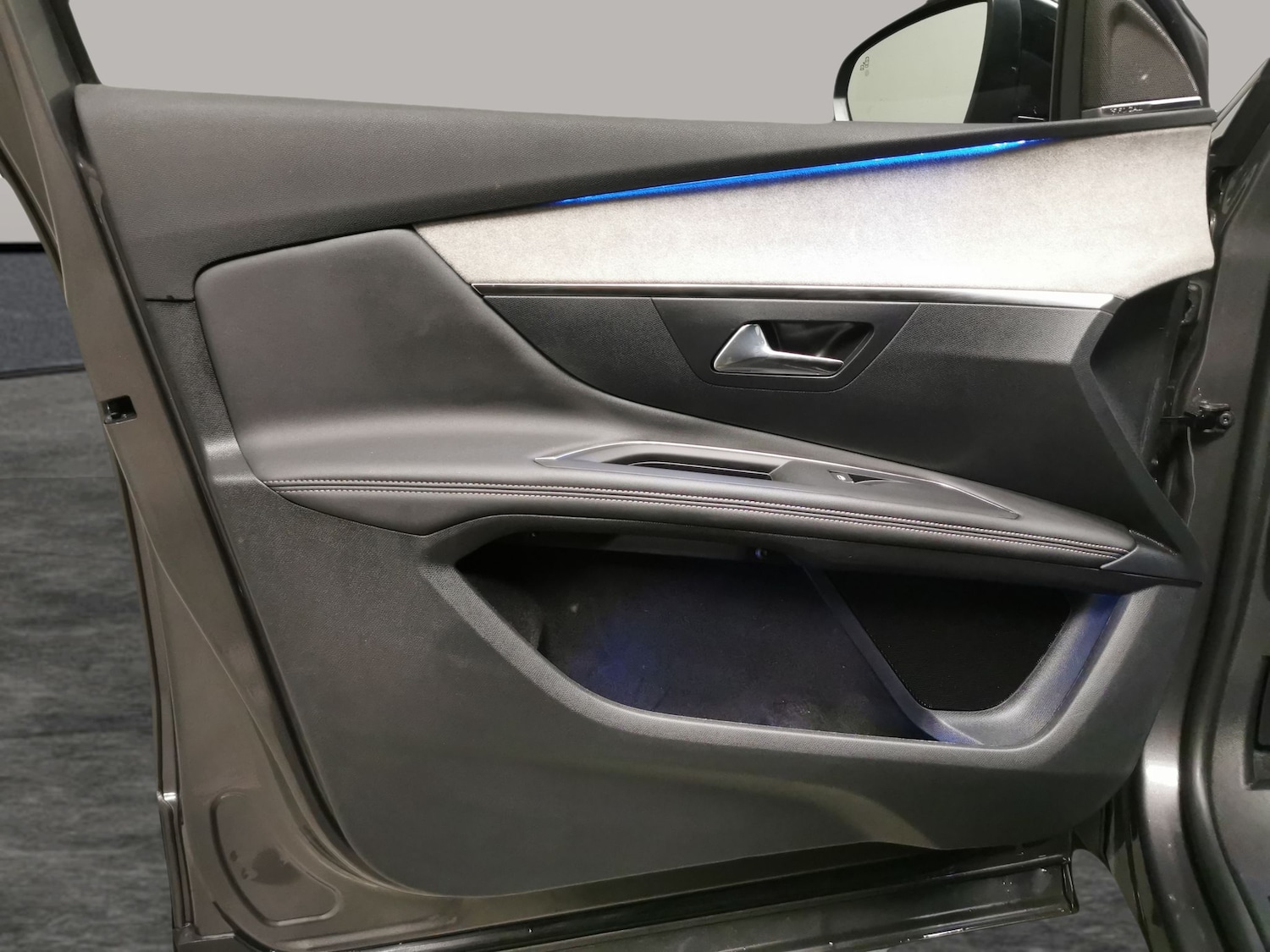 Used Peugeot 3008 2023 for sale - 76901843: Photo 25