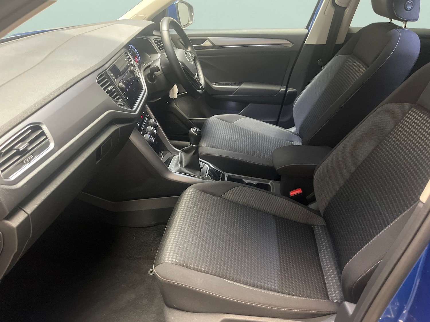 Used Volkswagen T-Roc 2022 for sale - 78039981: Photo 4