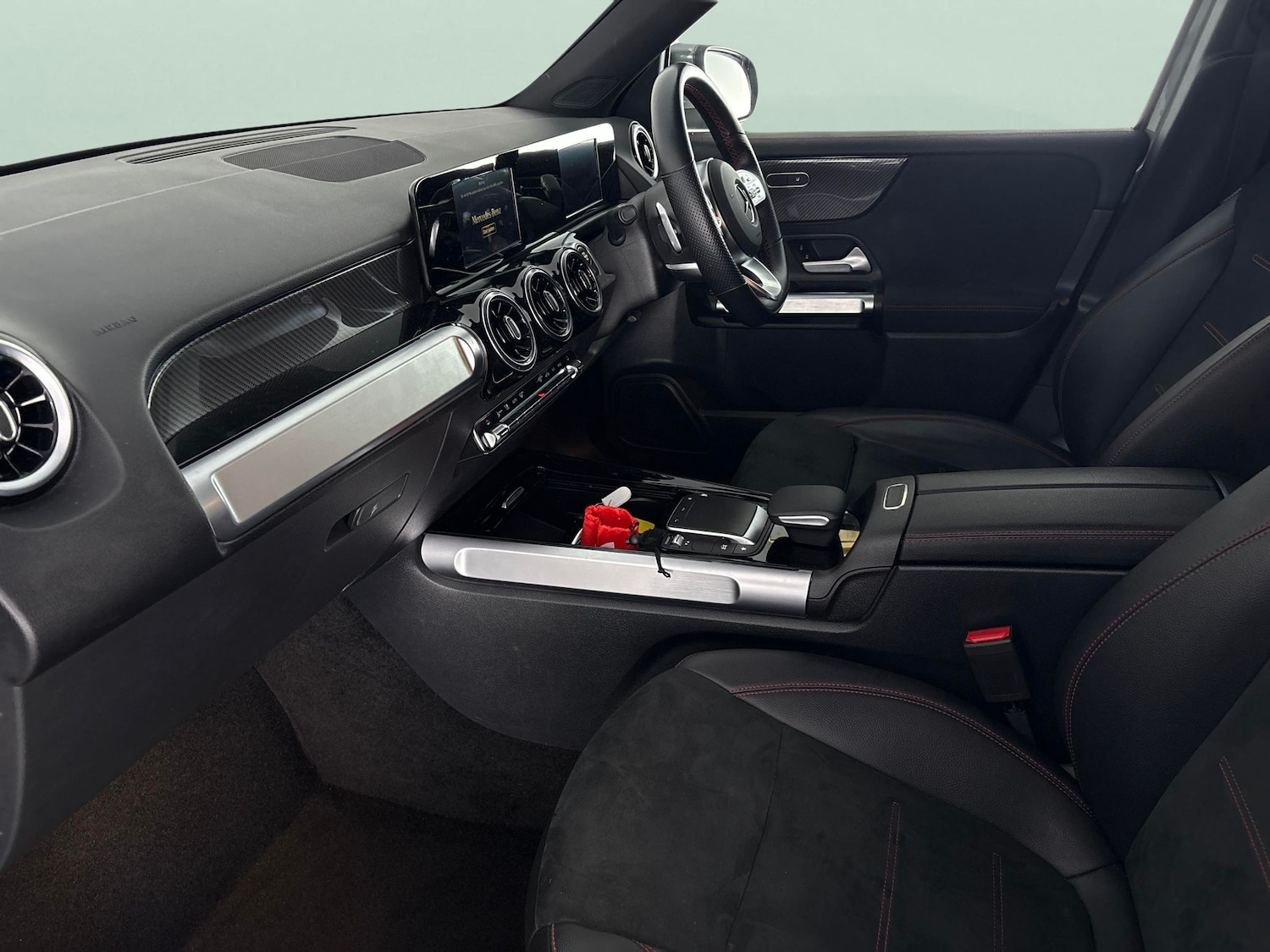 Used Mercedes-Benz GLB 2022 for sale - 78133975: Photo 4