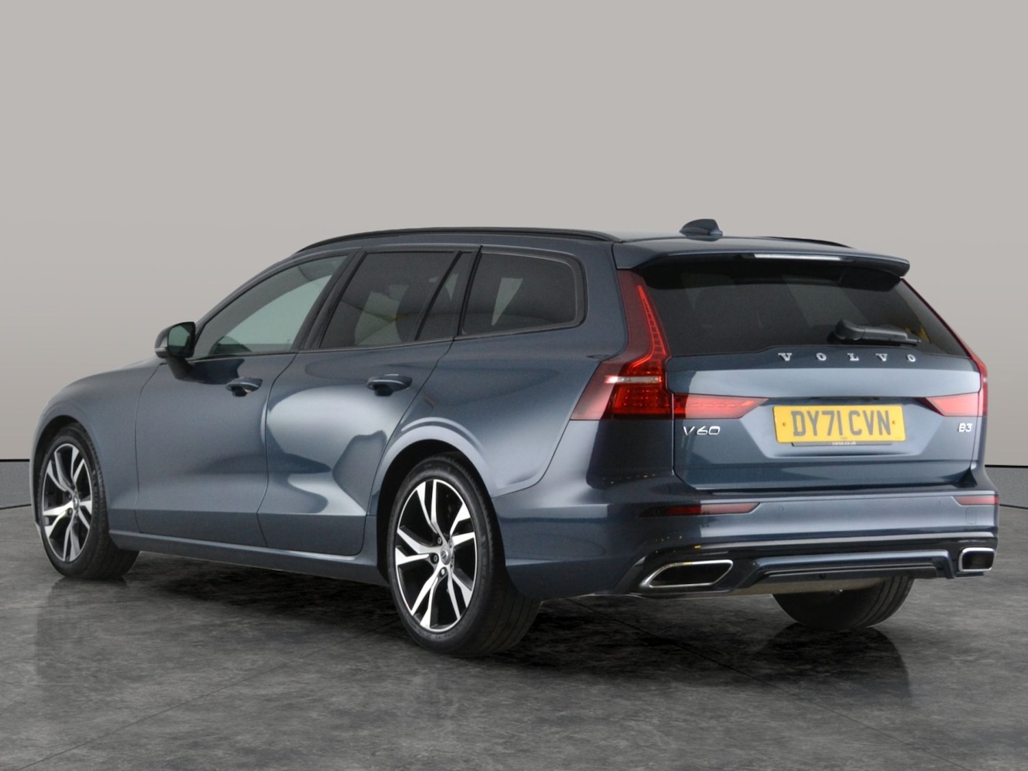 Used Volvo V60 2021 for sale - 76467516: Photo 11