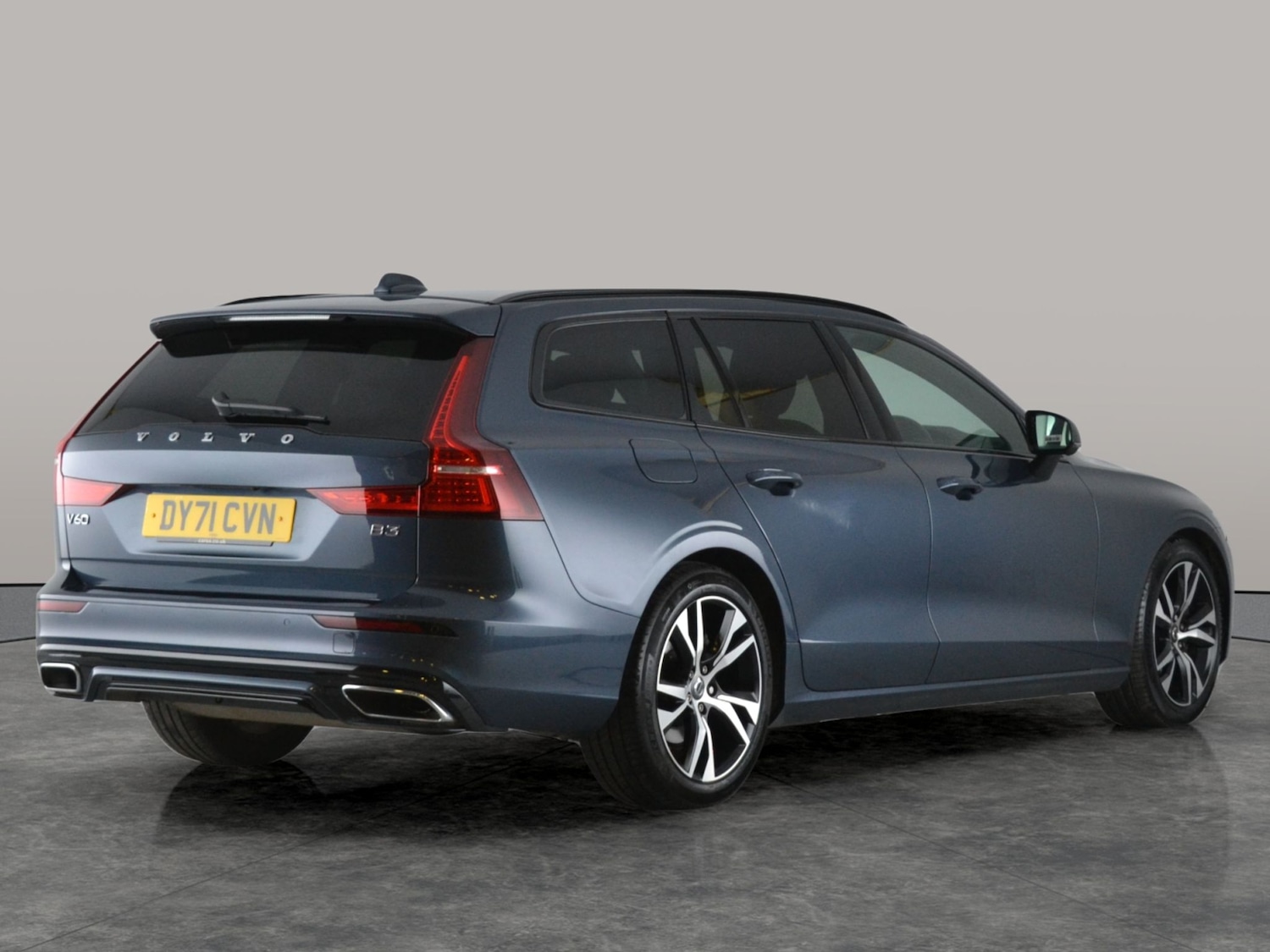 Used Volvo V60 2021 for sale - 76467516: Photo 13