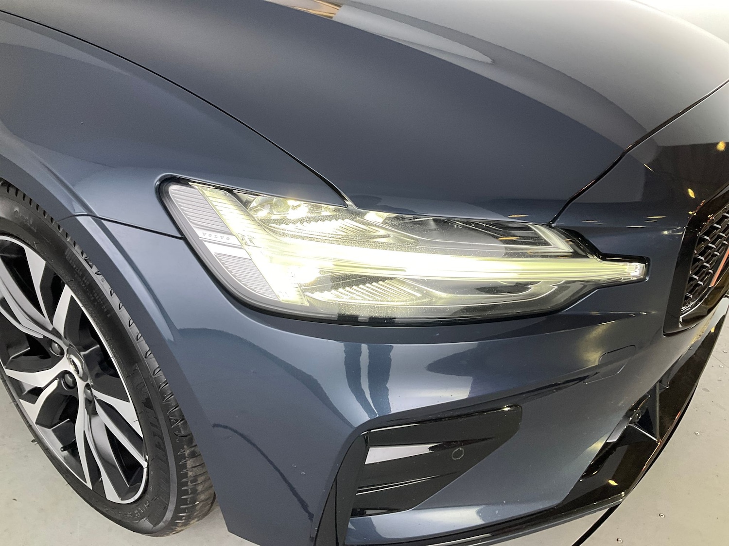 Used Volvo V60 2021 for sale - 76467516: Photo 24