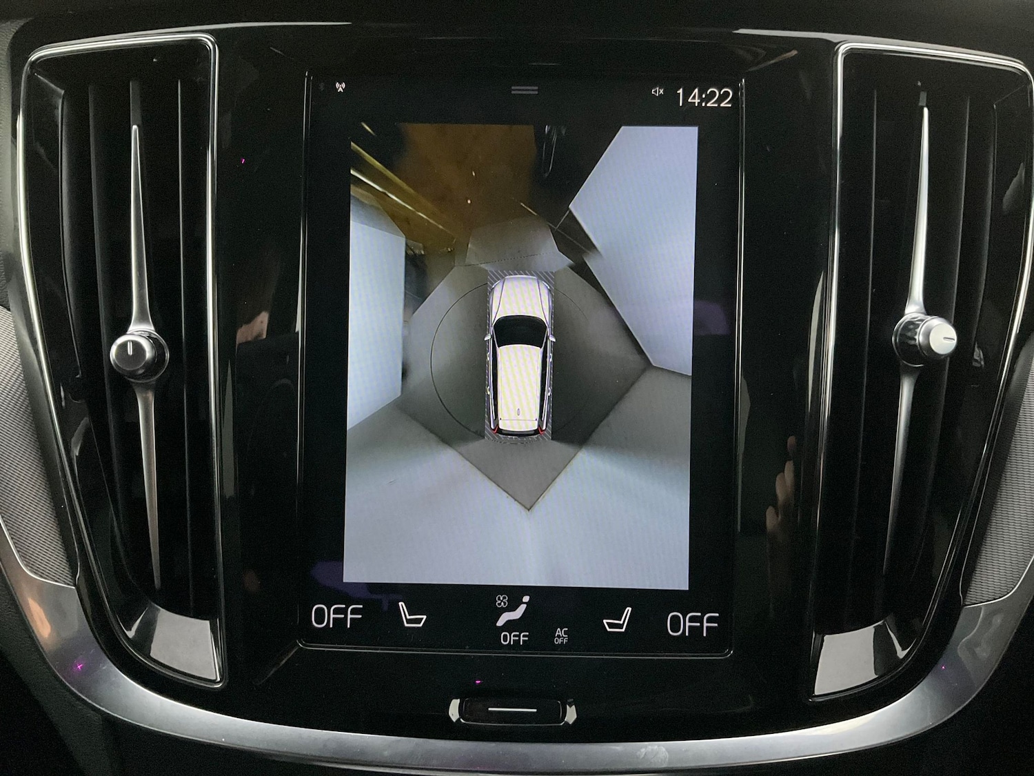 Used Volvo V60 2021 for sale - 76467516: Photo 6