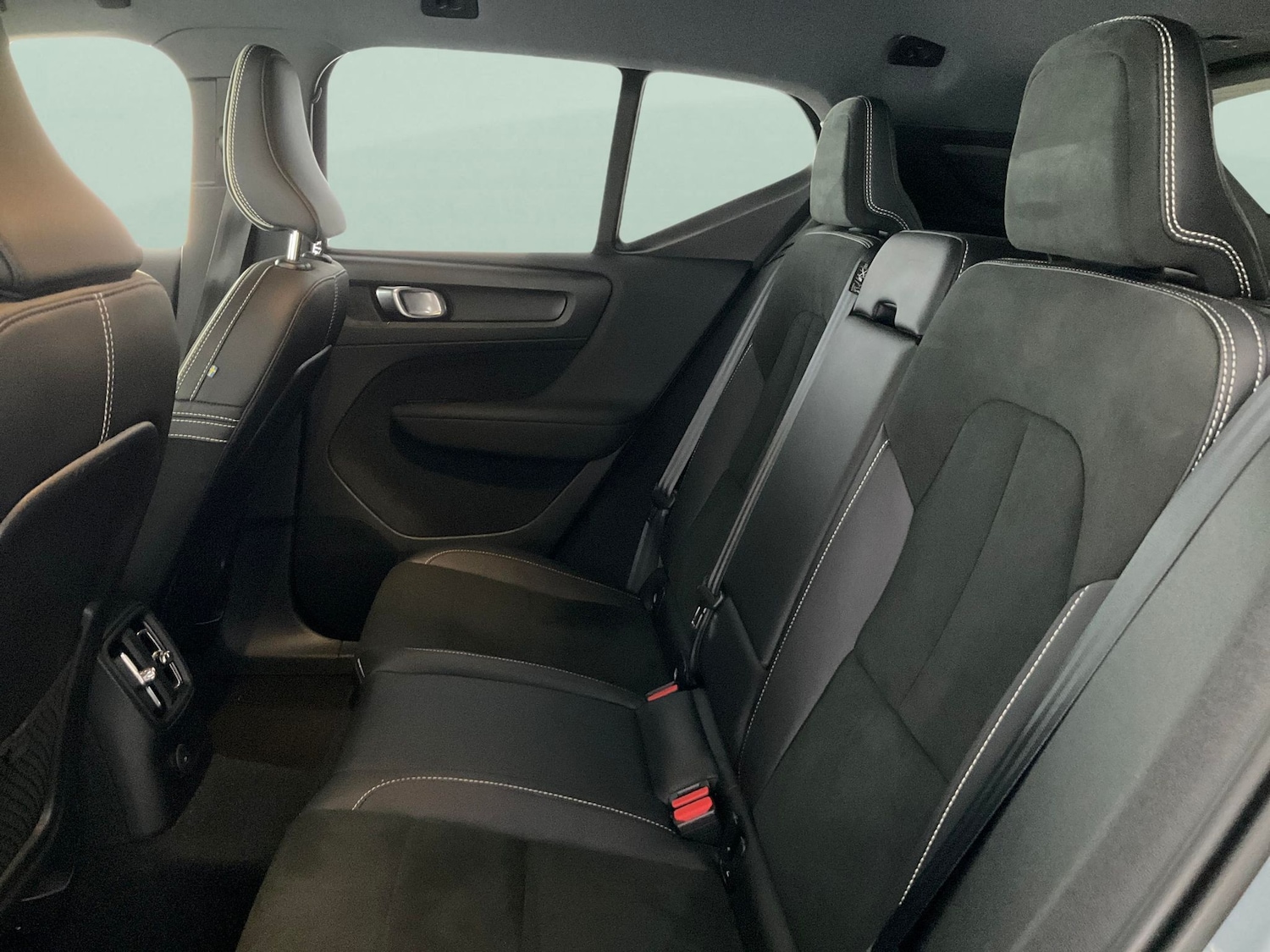 Used Volvo XC40 2021 for sale - 76445194: Photo 31