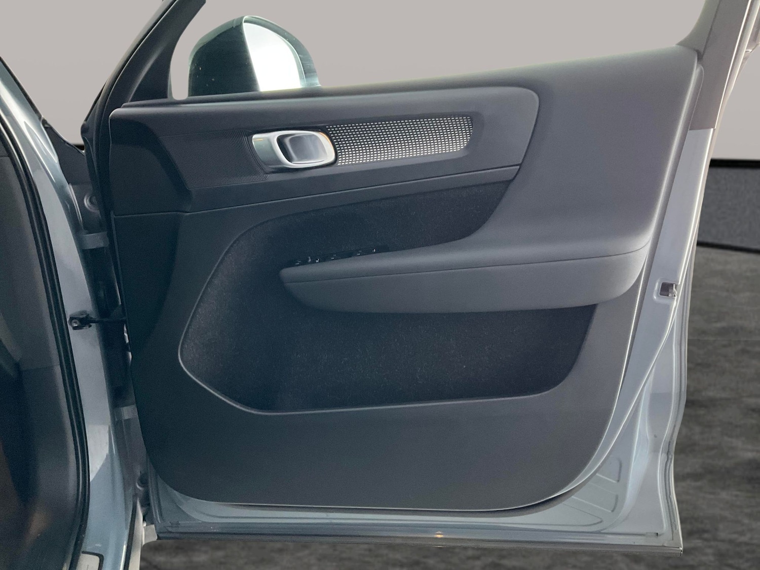 Used Volvo XC40 2021 for sale - 76445194: Photo 34