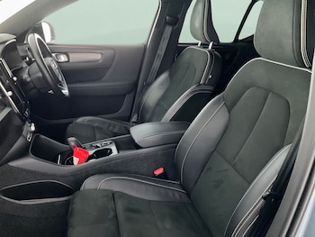 Used Volvo XC40 2021 for sale - 76445194: Photo