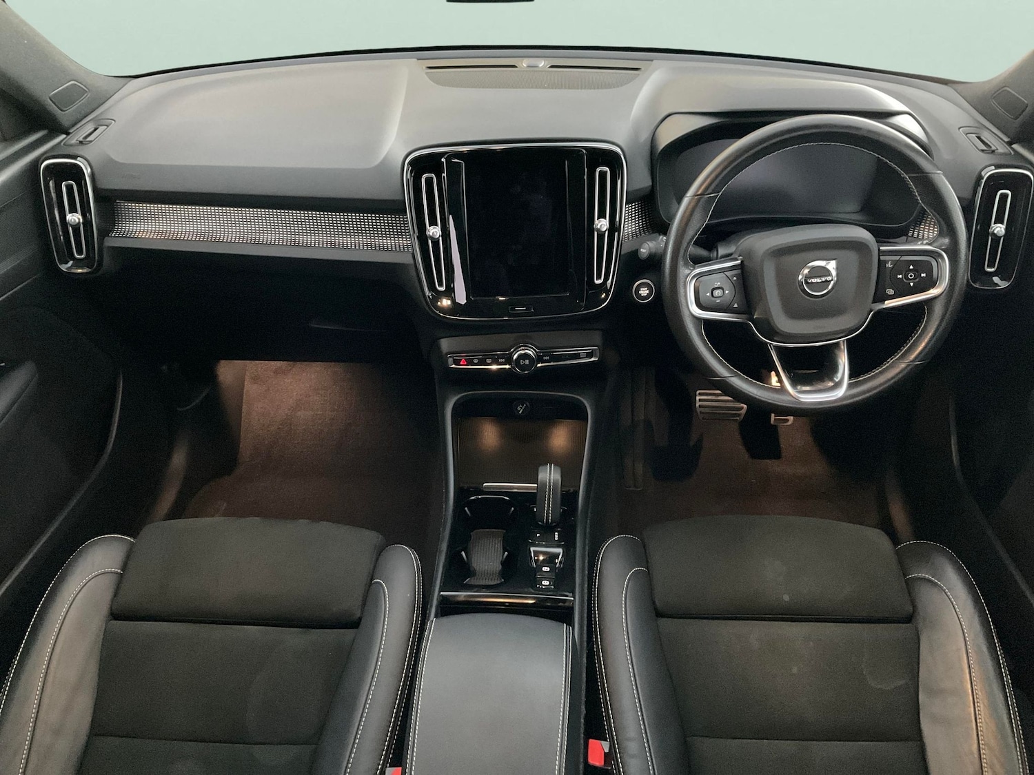 Used Volvo XC40 2021 for sale - 76445194: Photo 9