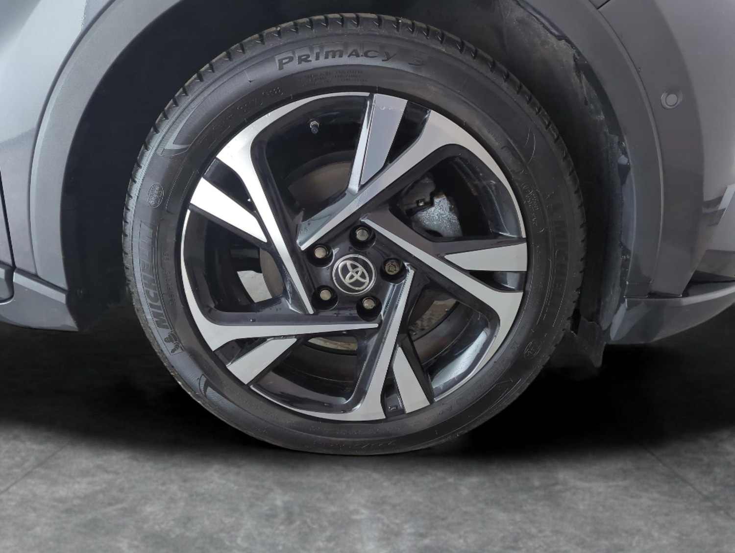 Used Toyota C-HR 2023 for sale - 77321498: Photo 24