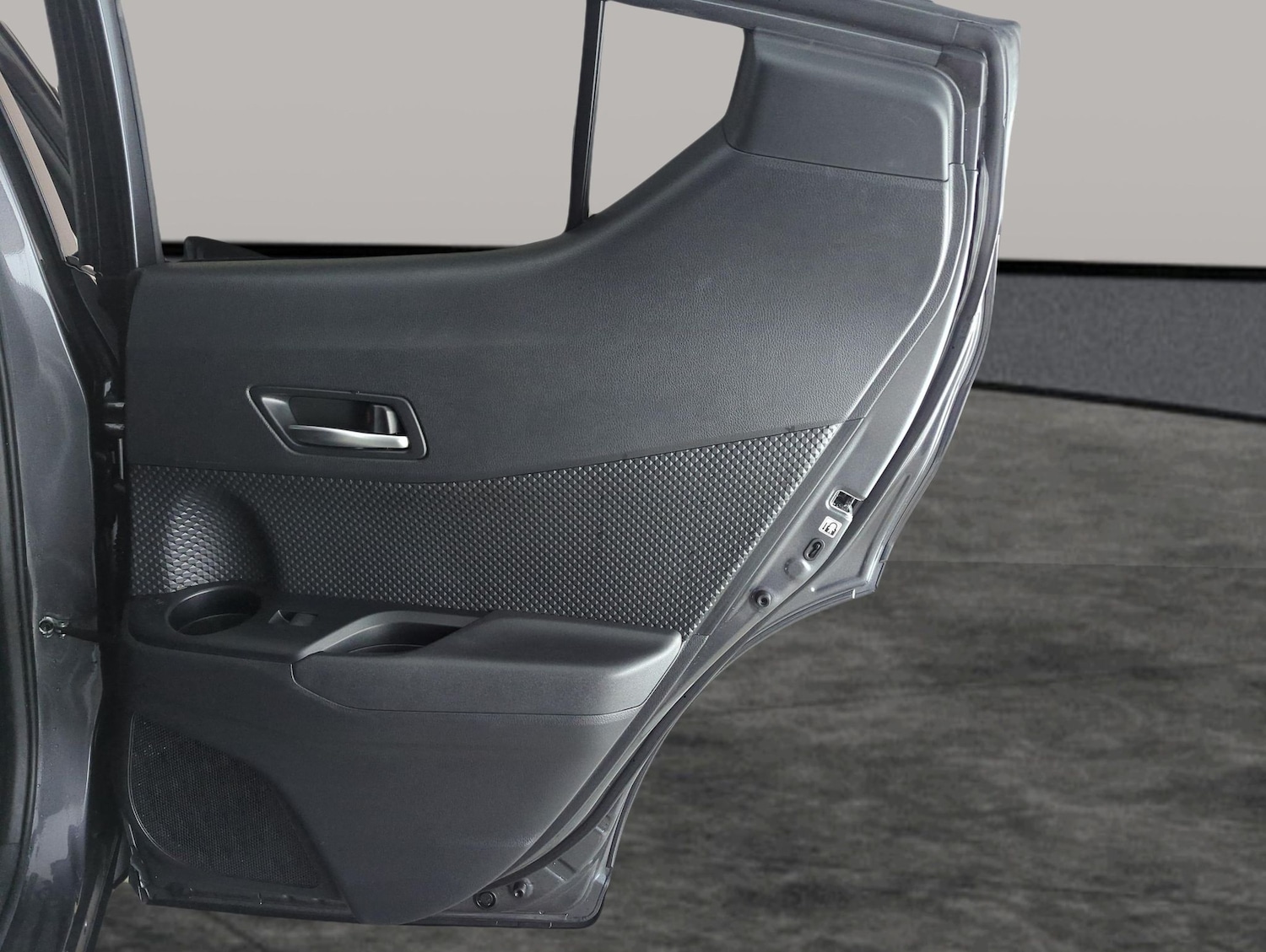 Used Toyota C-HR 2023 for sale - 77321498: Photo 29