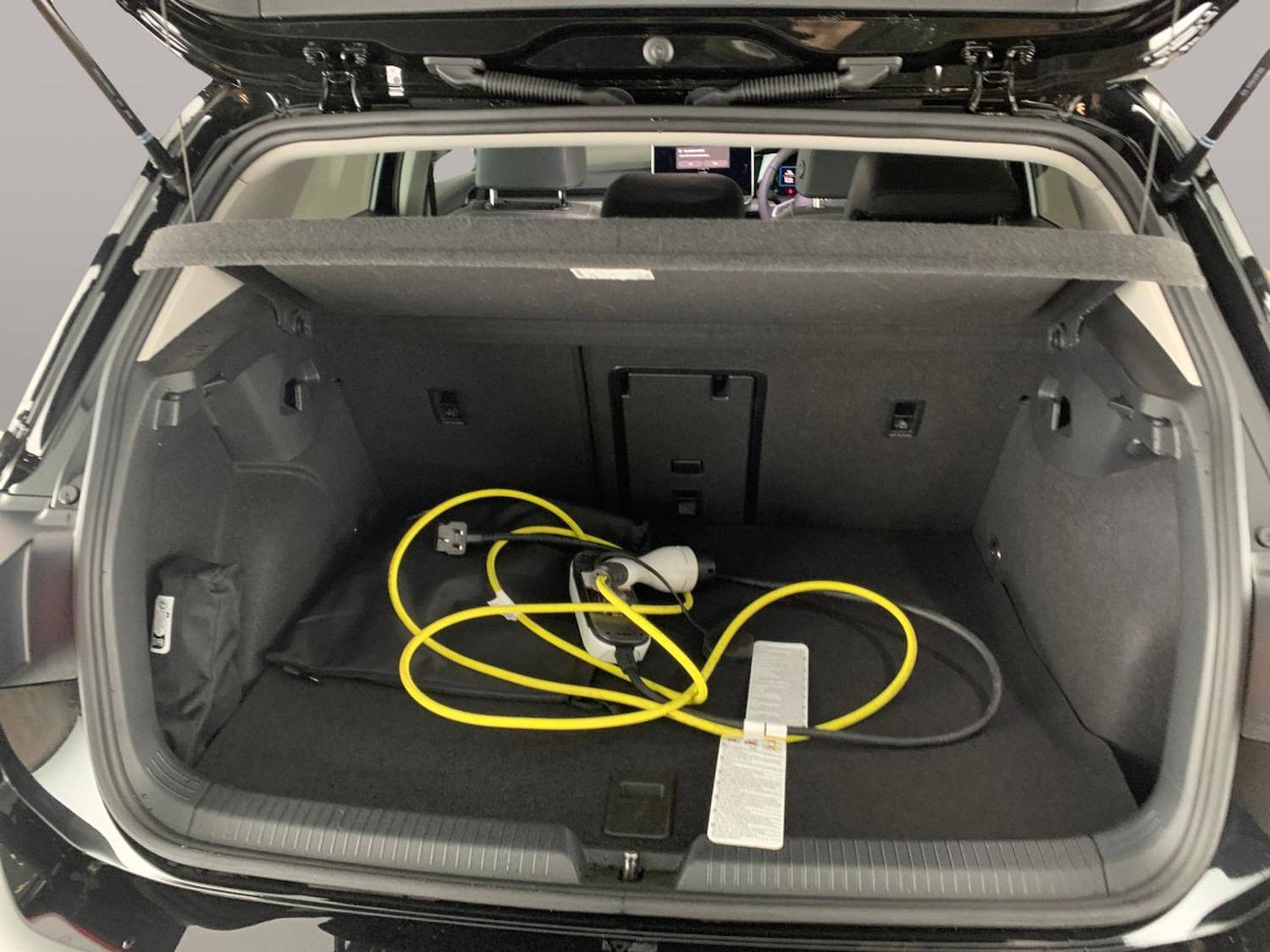 Used Volkswagen Golf 2025 for sale - 77232634: Photo 30