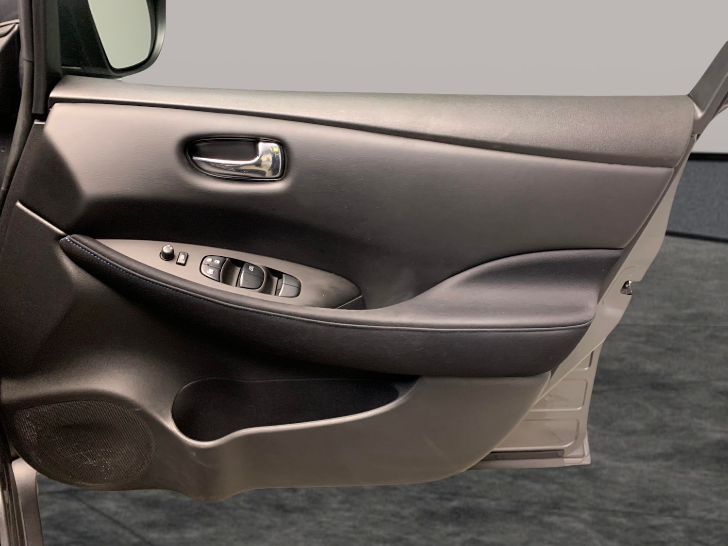 Used Nissan Leaf 2022 for sale - 76978211: Photo 32