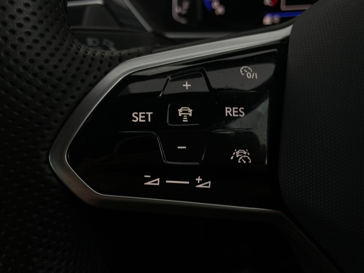 Used Volkswagen Tiguan 2023 for sale - 77665478: Photo 22