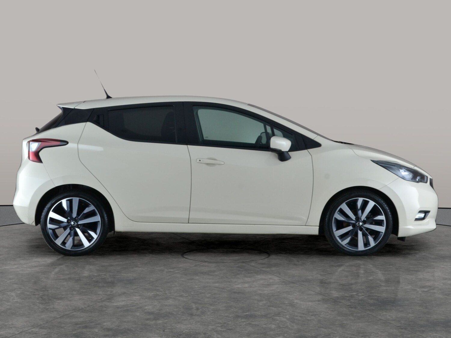Used Nissan Micra 2022 for sale - 77493043: Photo 11