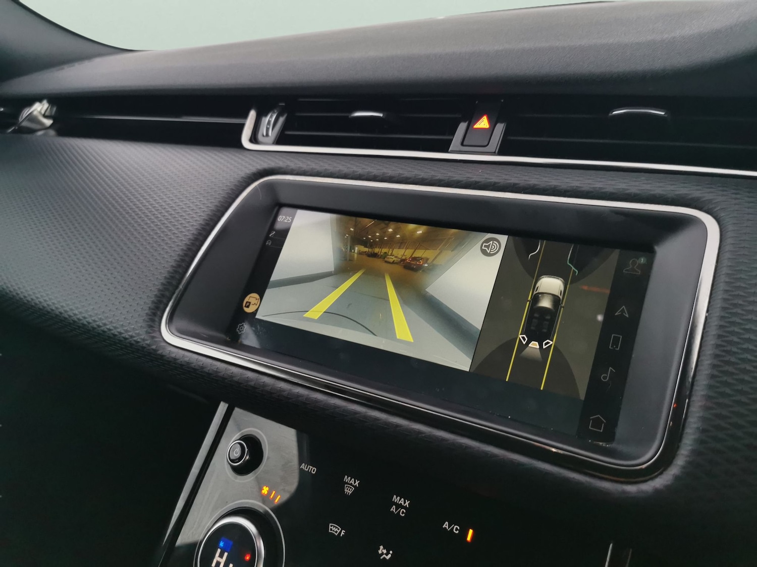 Used Land Rover Range Rover Evoque 2021 for sale - 77294902: Photo 5