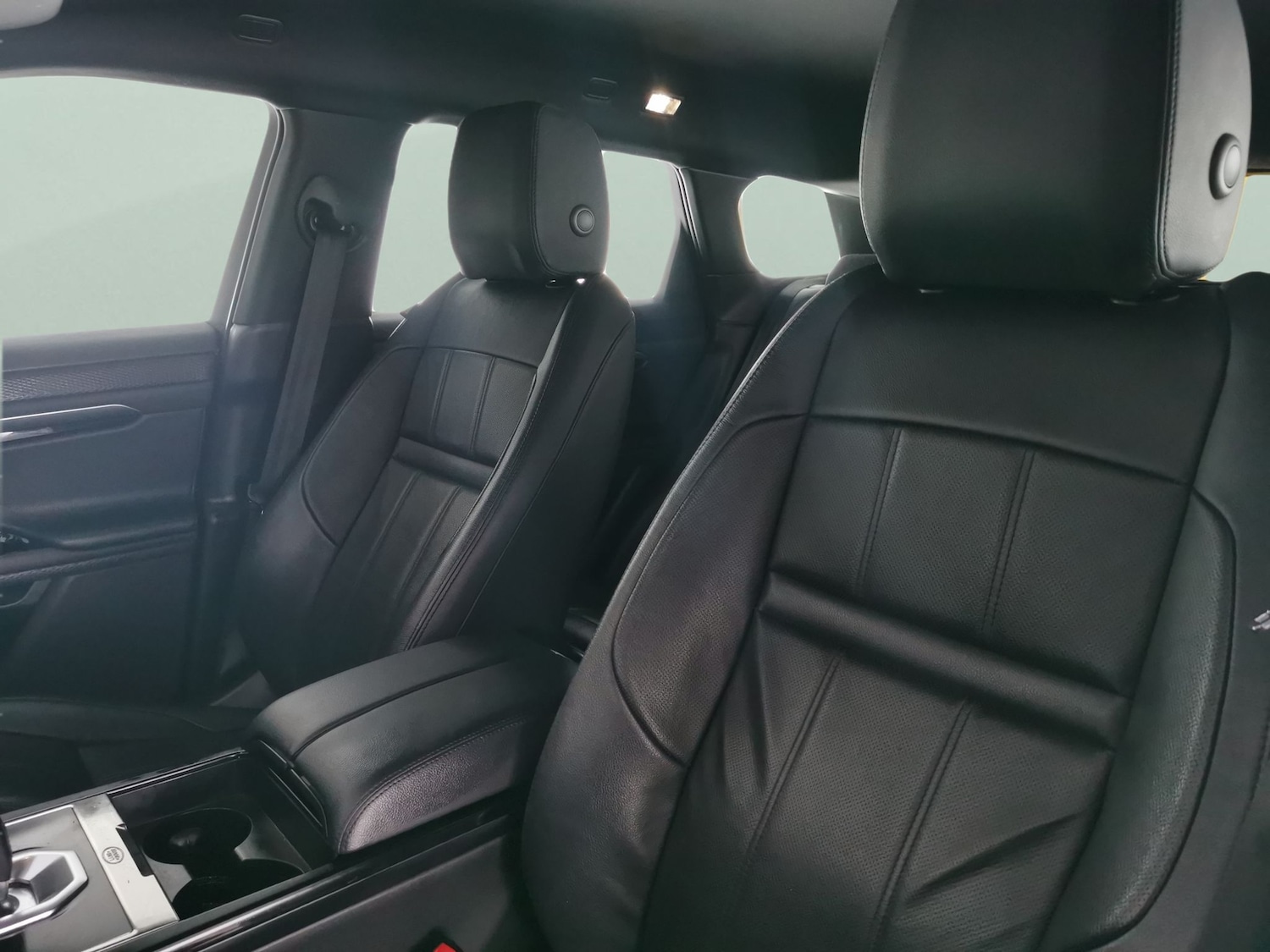 Used Land Rover Range Rover Evoque 2021 for sale - 77294902: Photo 6