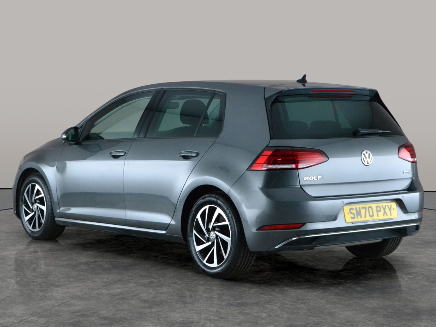 Used Volkswagen Golf 2020 for sale - 77702993: Photo 11