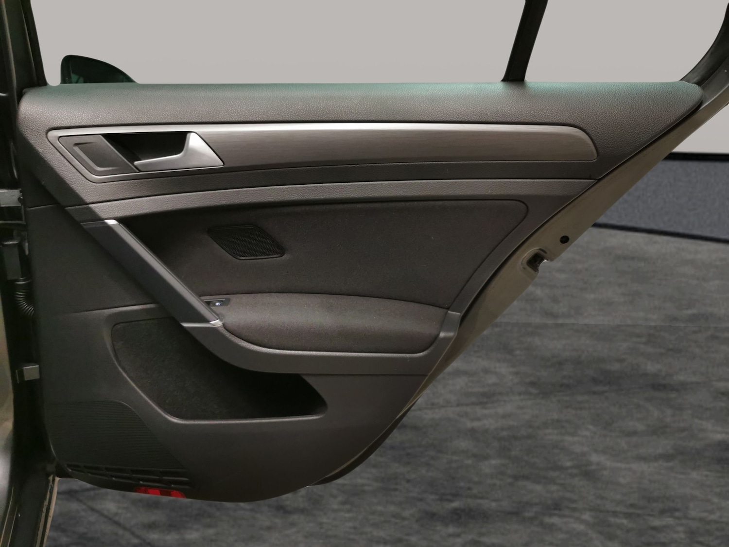 Used Volkswagen Golf 2020 for sale - 77702993: Photo 30