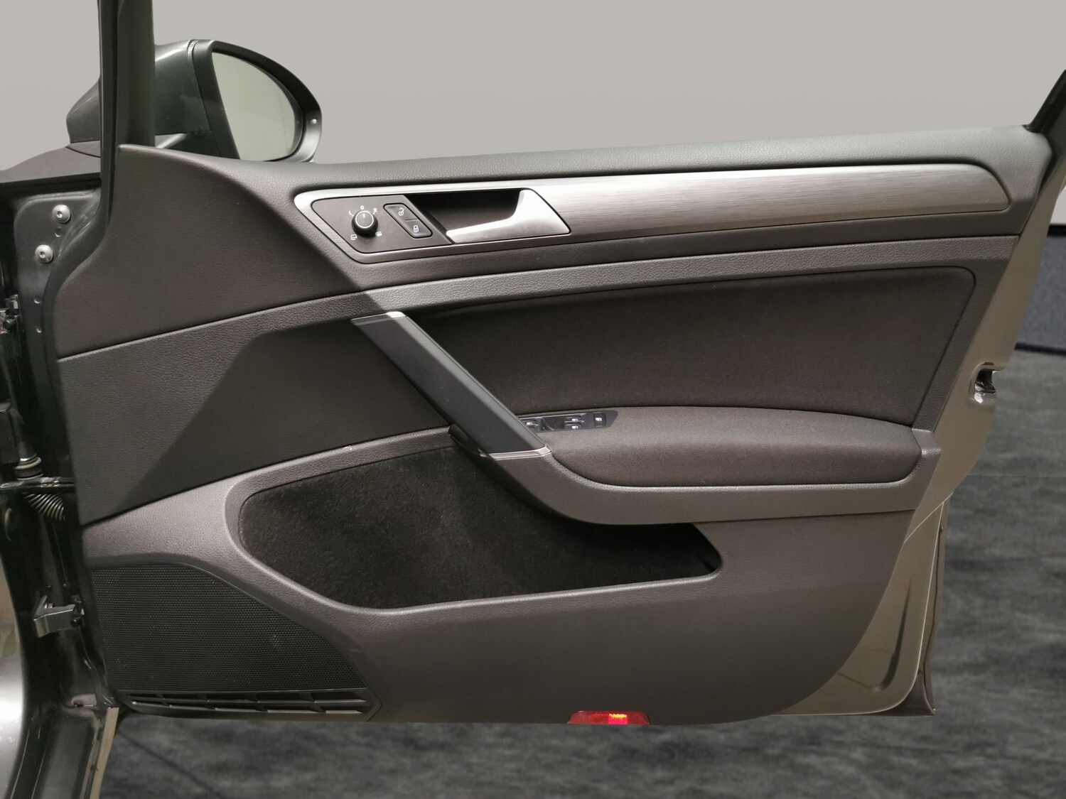 Used Volkswagen Golf 2020 for sale - 77702993: Photo 31