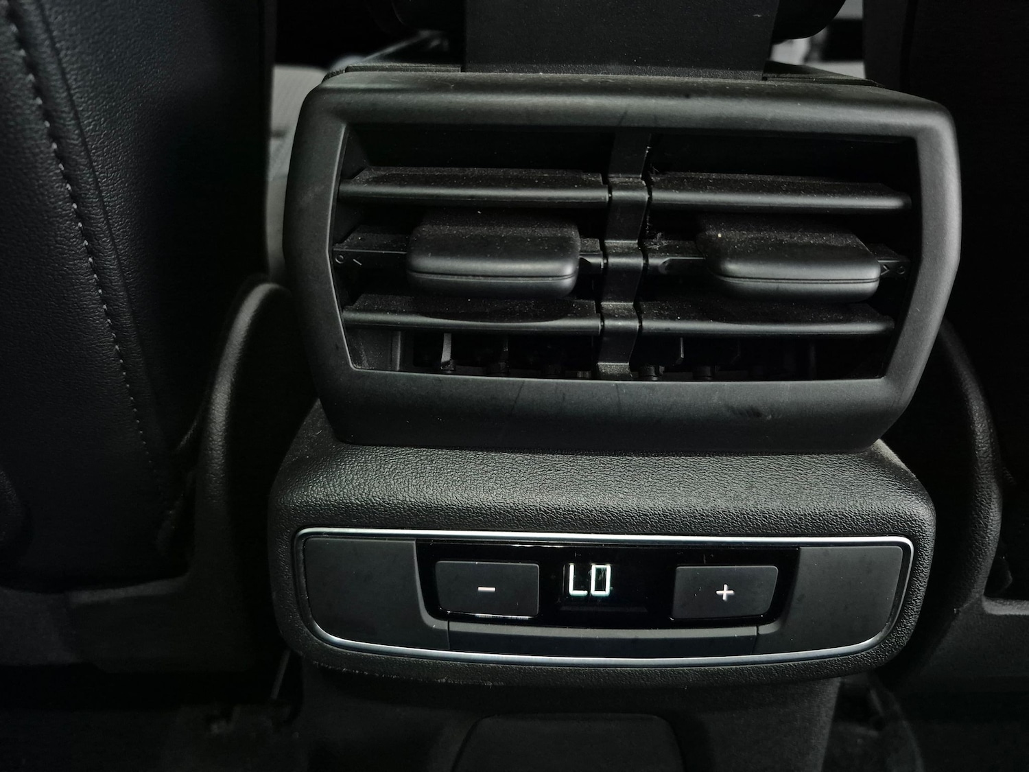 Used Audi Q4 e-tron 2022 for sale - 77399450: Photo 16