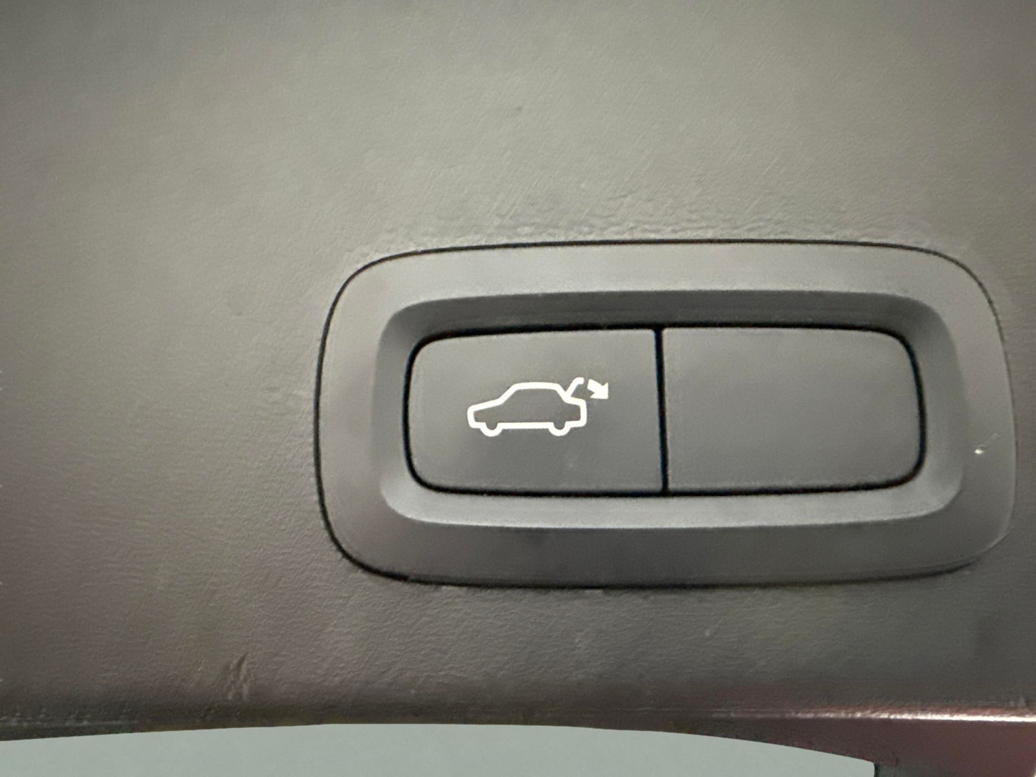 Used Volvo XC40 2021 for sale - 77418025: Photo 14