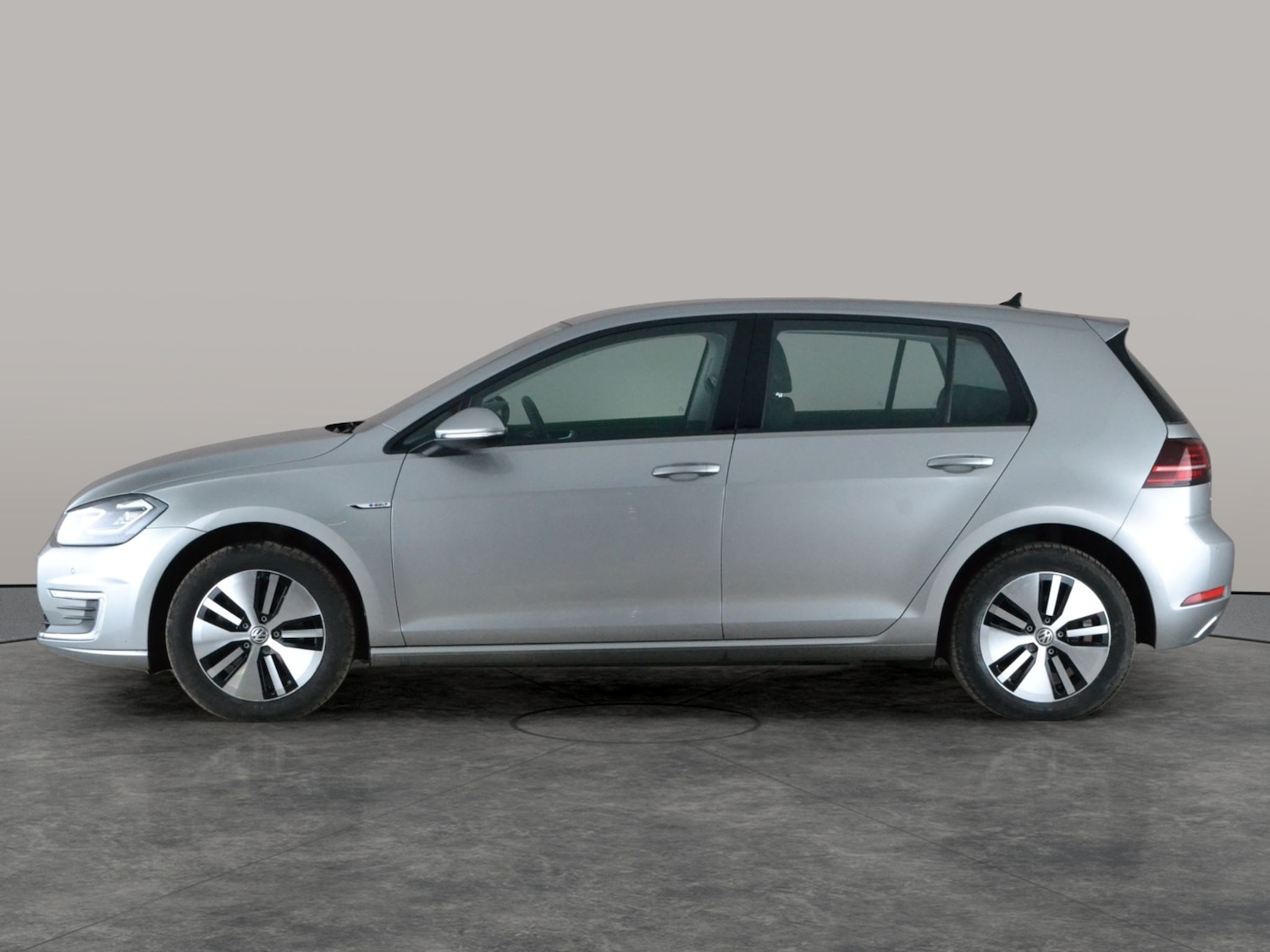 Used Volkswagen Golf 2020 for sale - 77951091: Photo 13