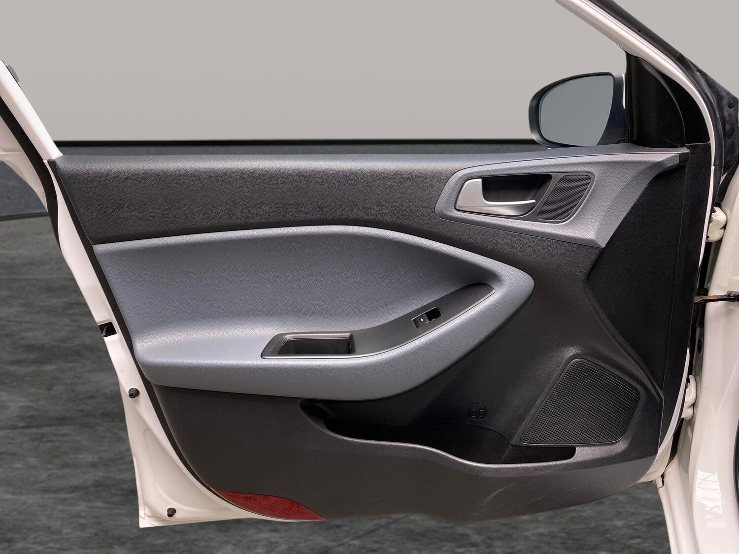 Used Hyundai i20 2015 for sale - 77804240: Photo 21