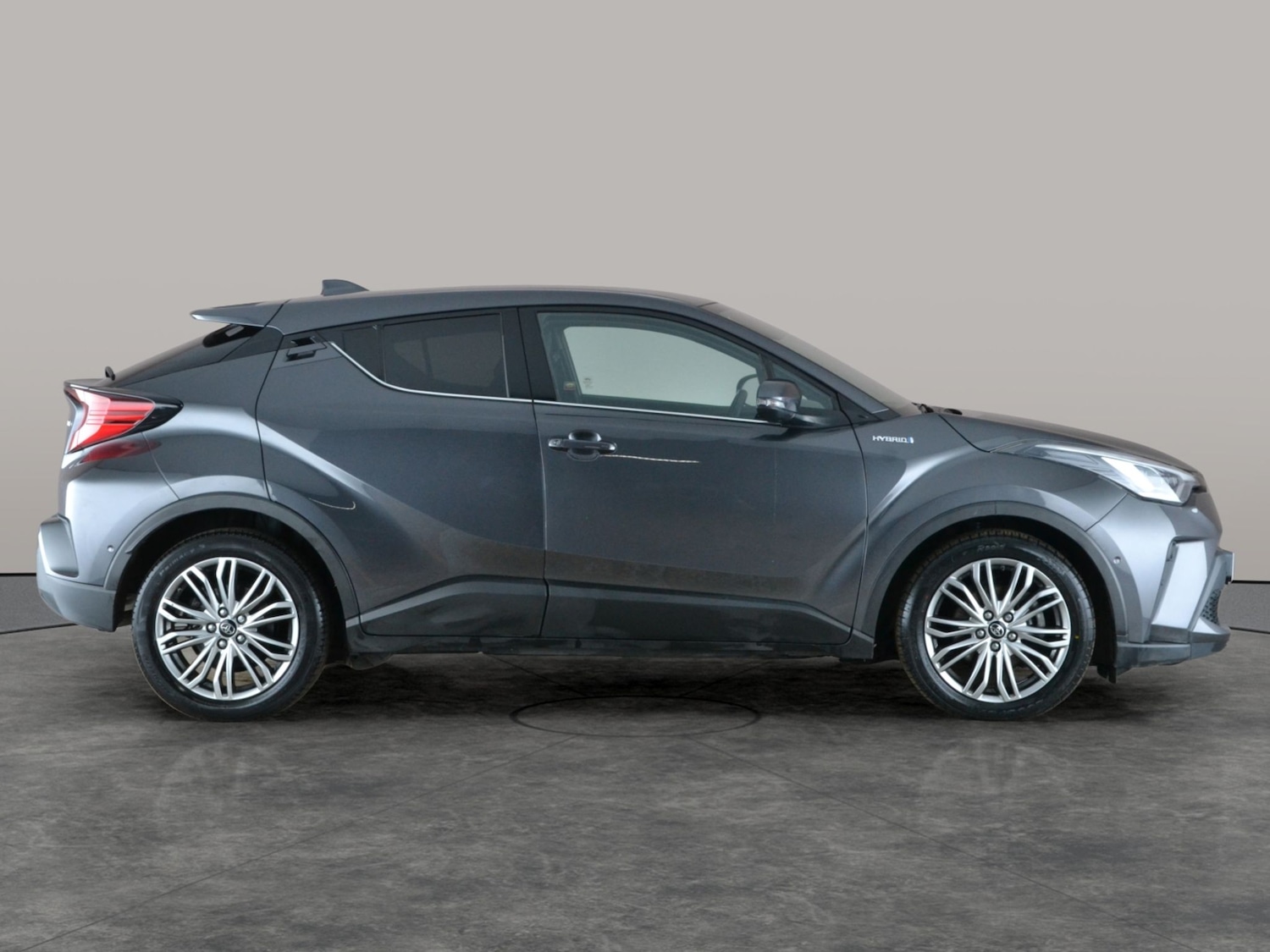 Used Toyota C-HR 2022 for sale - 77475459: Photo 10