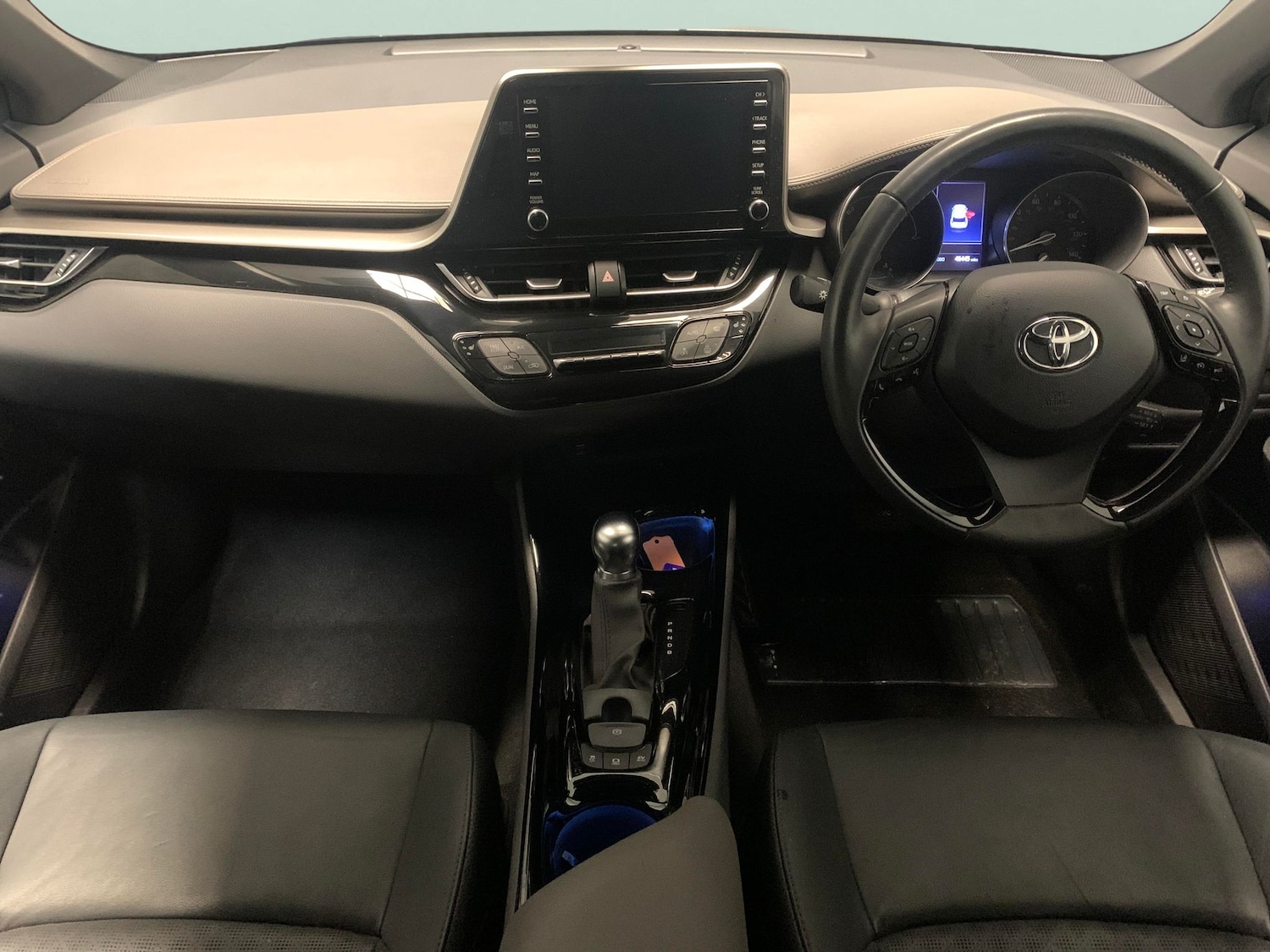 Used Toyota C-HR 2022 for sale - 77475459: Photo 8