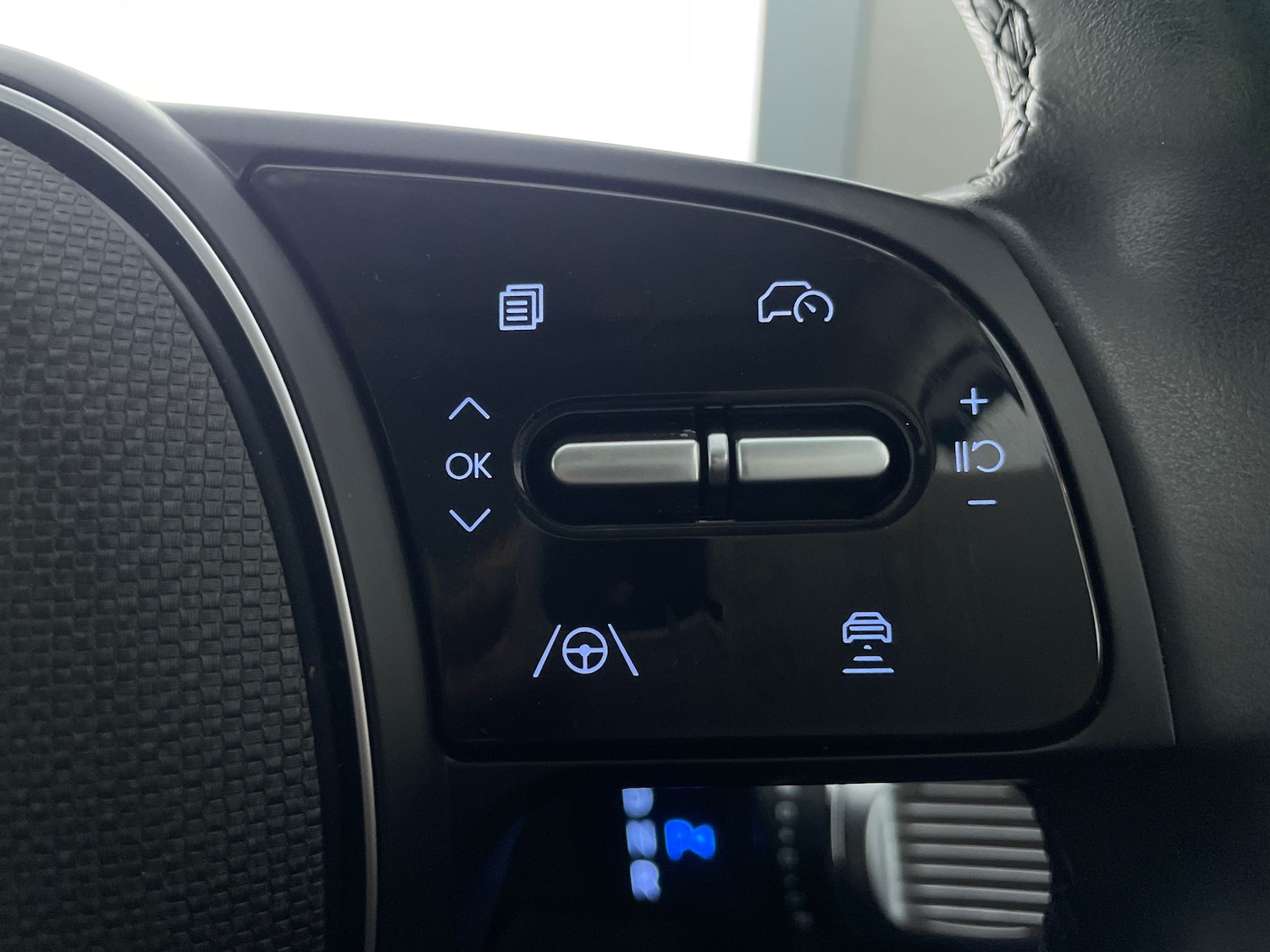 Used Hyundai IONIQ 5 2022 for sale - 76144030: Photo 37