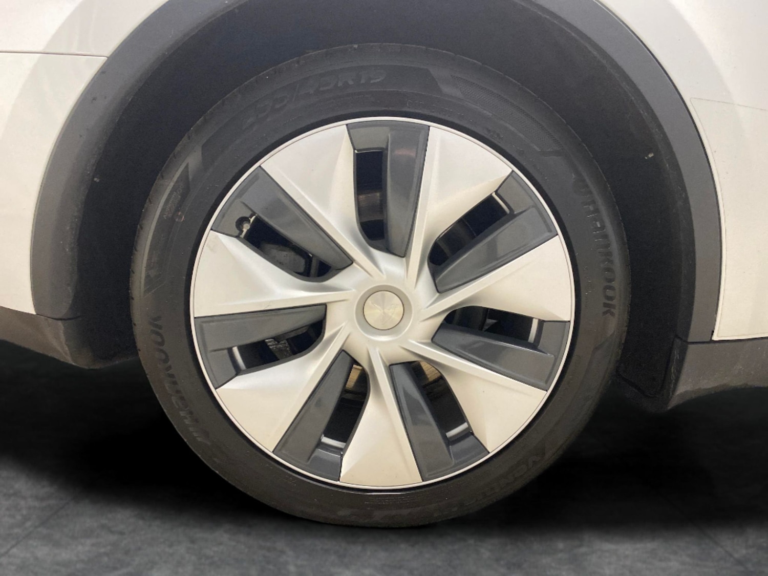 Used Tesla Model Y 2023 for sale - 78065423: Photo 26