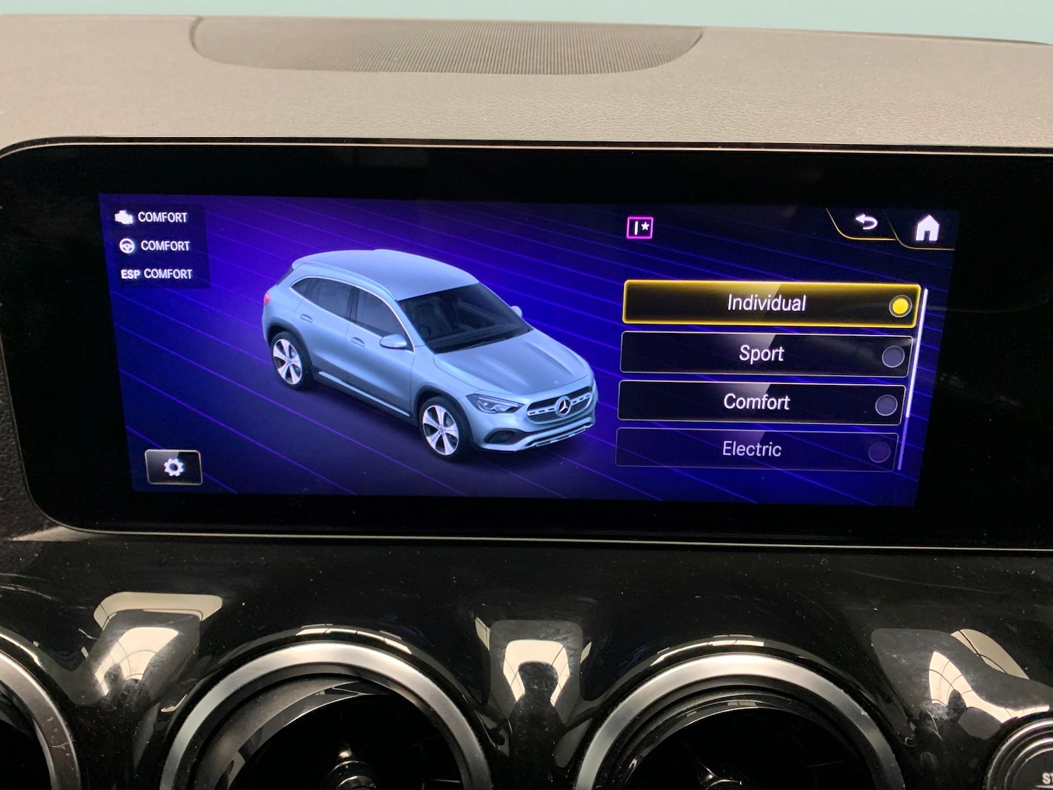 Used Mercedes-Benz GLA 2021 for sale - 77018597: Photo 16