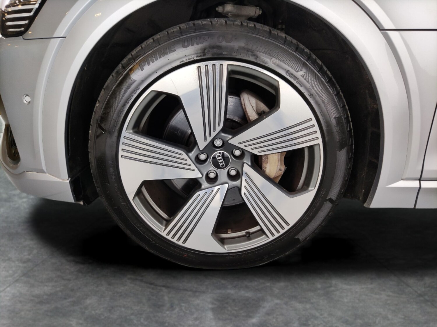 Used Audi e-tron 2021 for sale - 77960549: Photo 24