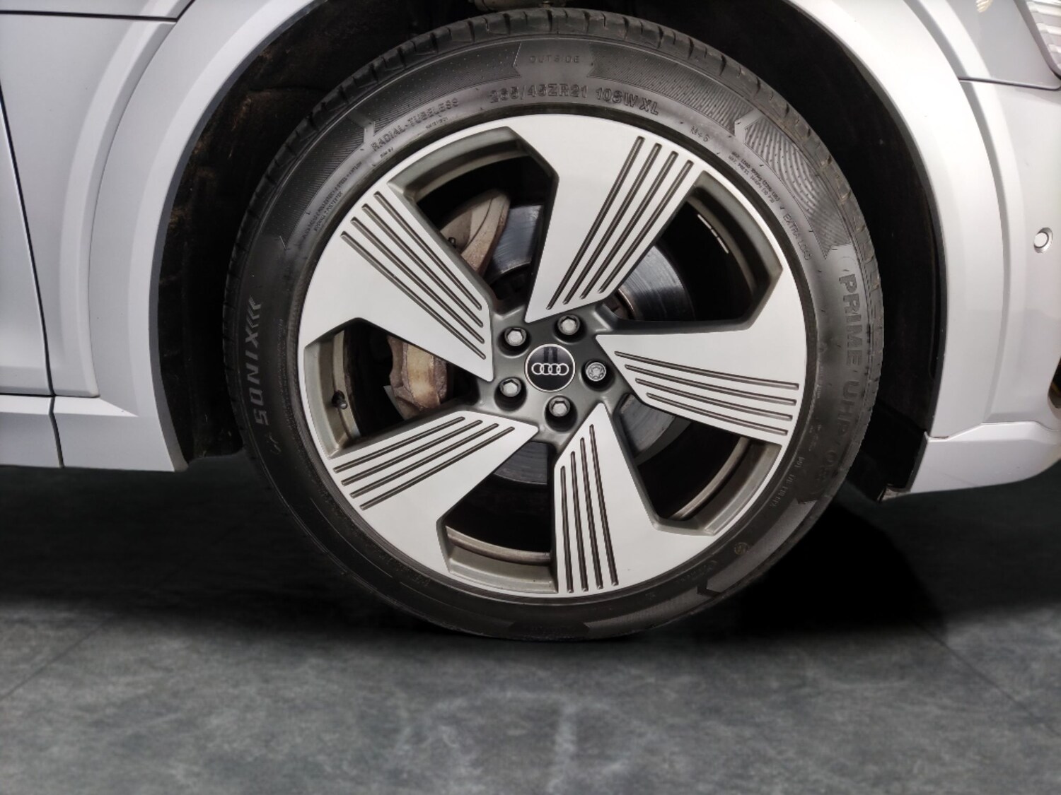 Used Audi e-tron 2021 for sale - 77960549: Photo 25