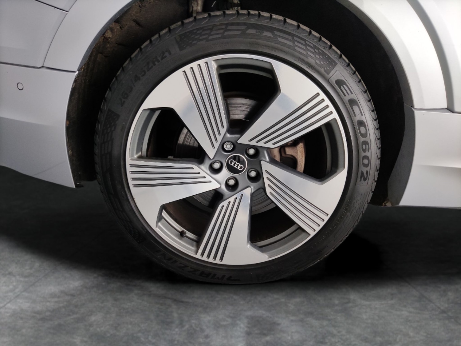 Used Audi e-tron 2021 for sale - 77960549: Photo 26