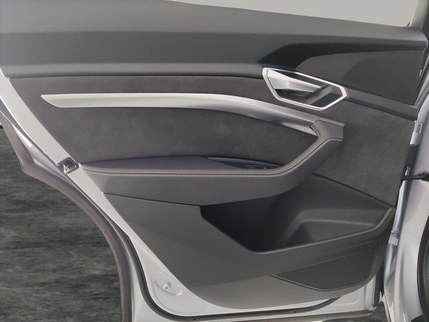 Used Audi e-tron 2021 for sale - 77960549: Photo 29