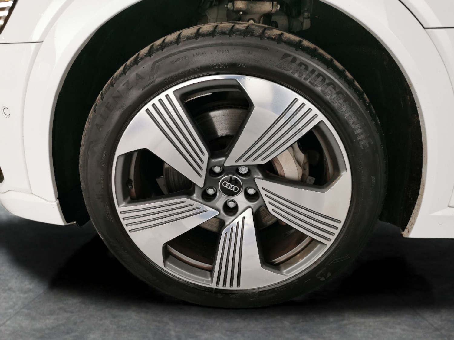 Used Audi e-tron 2022 for sale - 77225536: Photo 27