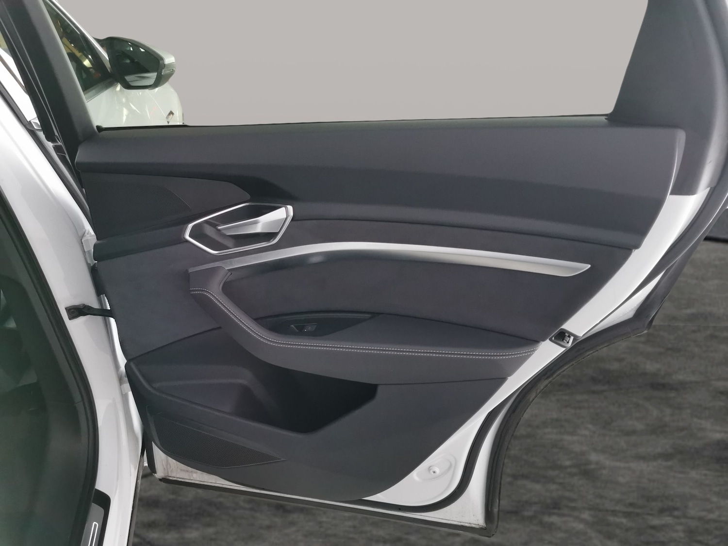 Used Audi e-tron 2022 for sale - 77225536: Photo 34