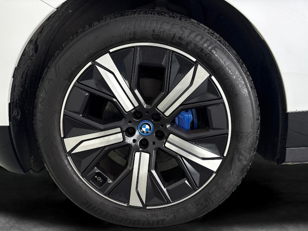 Used BMW iX 2022 for sale - 76303120: Photo 43