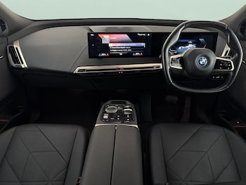 Used BMW iX 2022 for sale - 76303120: Photo 4