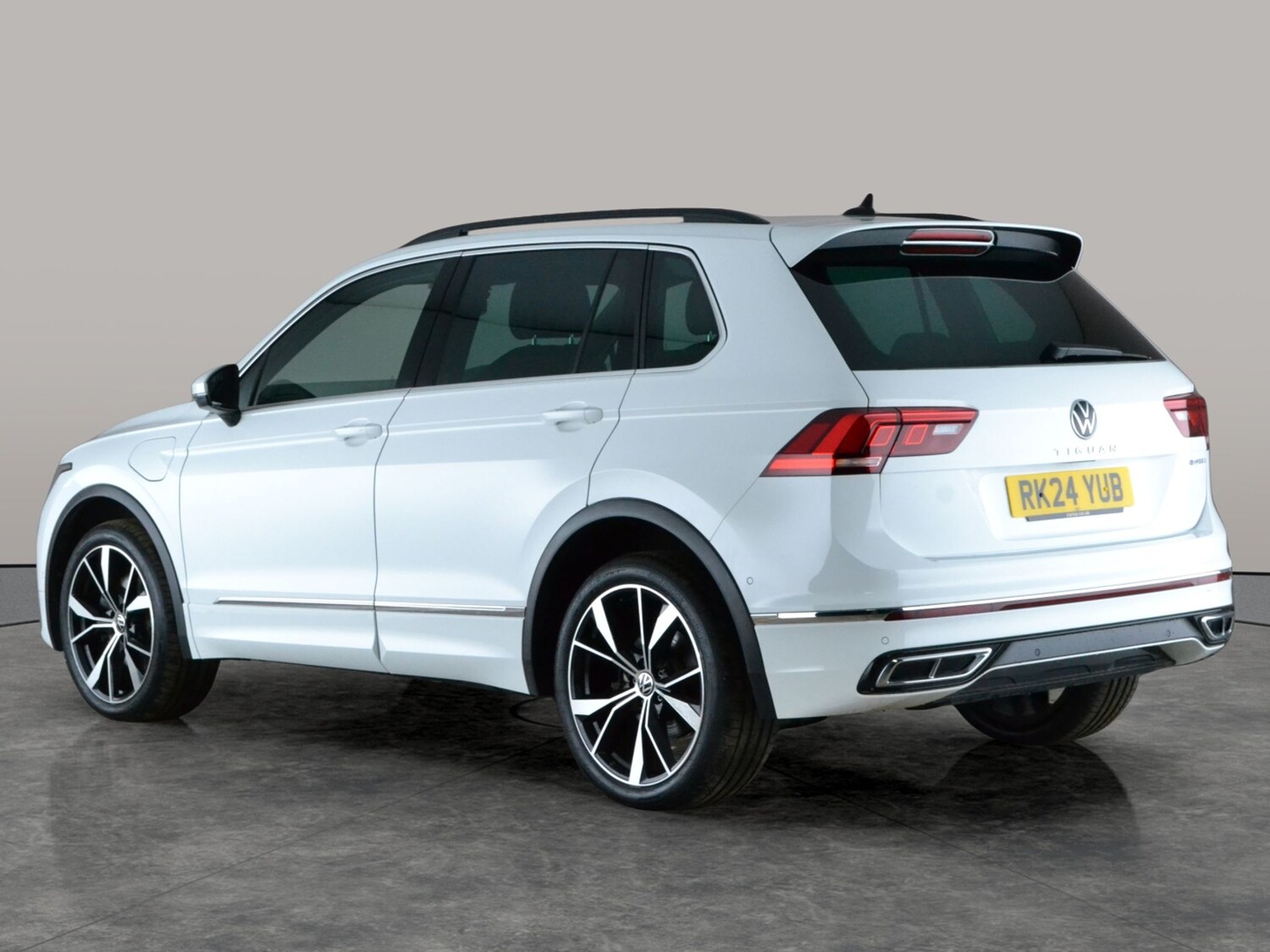 Used Volkswagen Tiguan 2024 for sale - 77827150: Photo 11