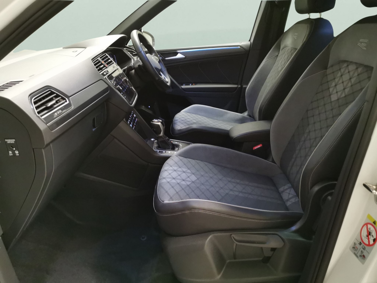 Used Volkswagen Tiguan 2024 for sale - 77827150: Photo 4