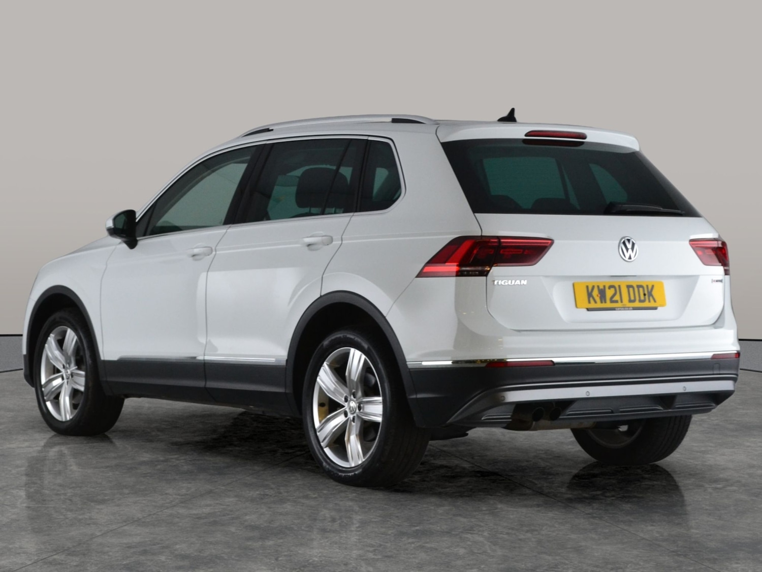 Used Volkswagen Tiguan 2021 for sale - 76519600: Photo 10