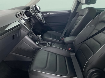 Used Volkswagen Tiguan 2021 for sale - 76519600: Photo