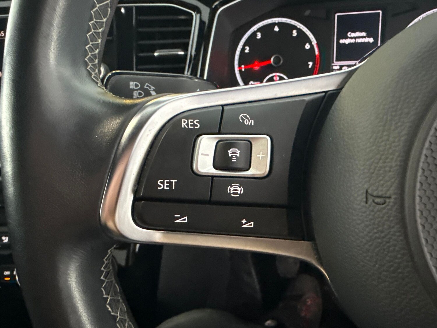 Used Volkswagen T-Roc 2021 for sale - 77581820: Photo 18