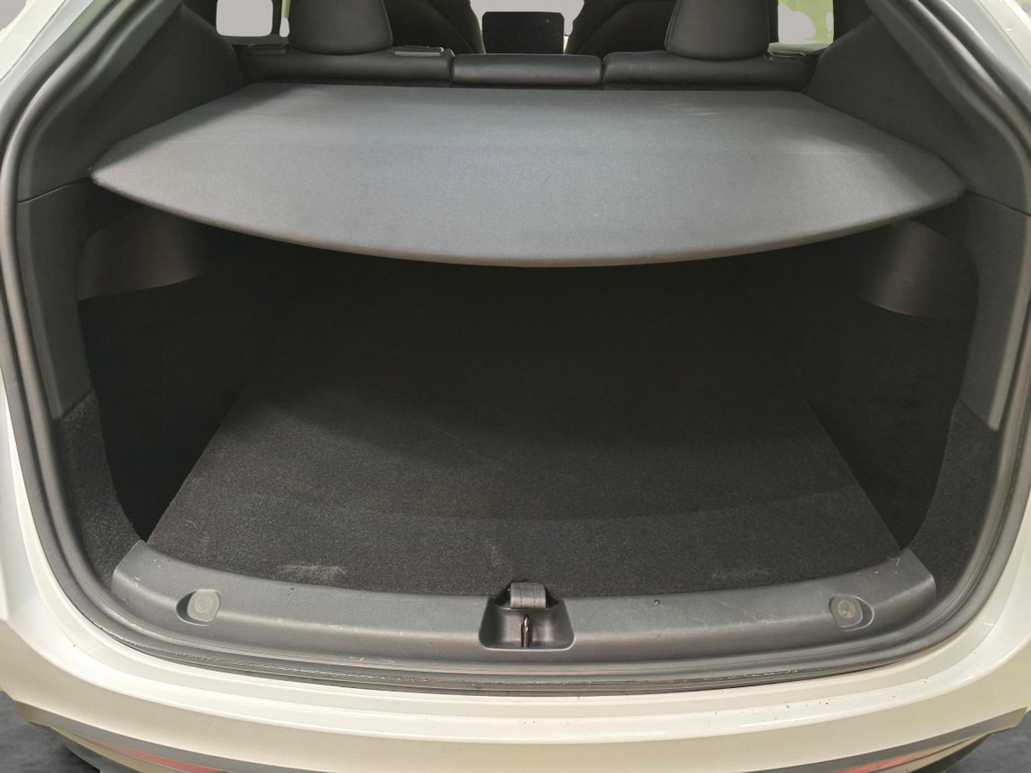 Used Tesla Model Y 2024 for sale - 76529055: Photo 33