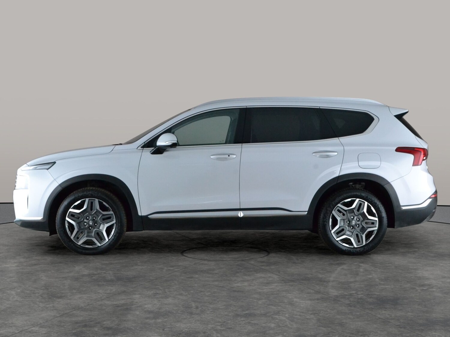 Used Hyundai Santa Fe 2023 for sale - 77679202: Photo 15