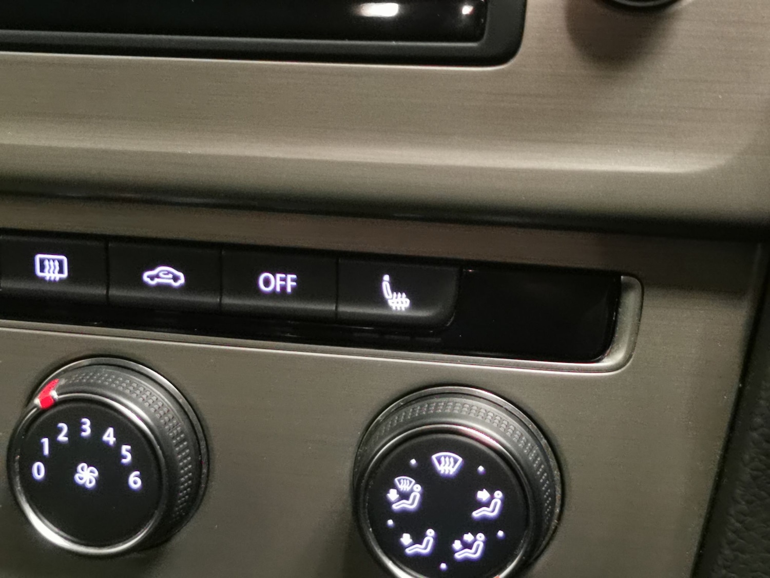 Used Volkswagen Golf 2017 for sale - 78037095: Photo 18