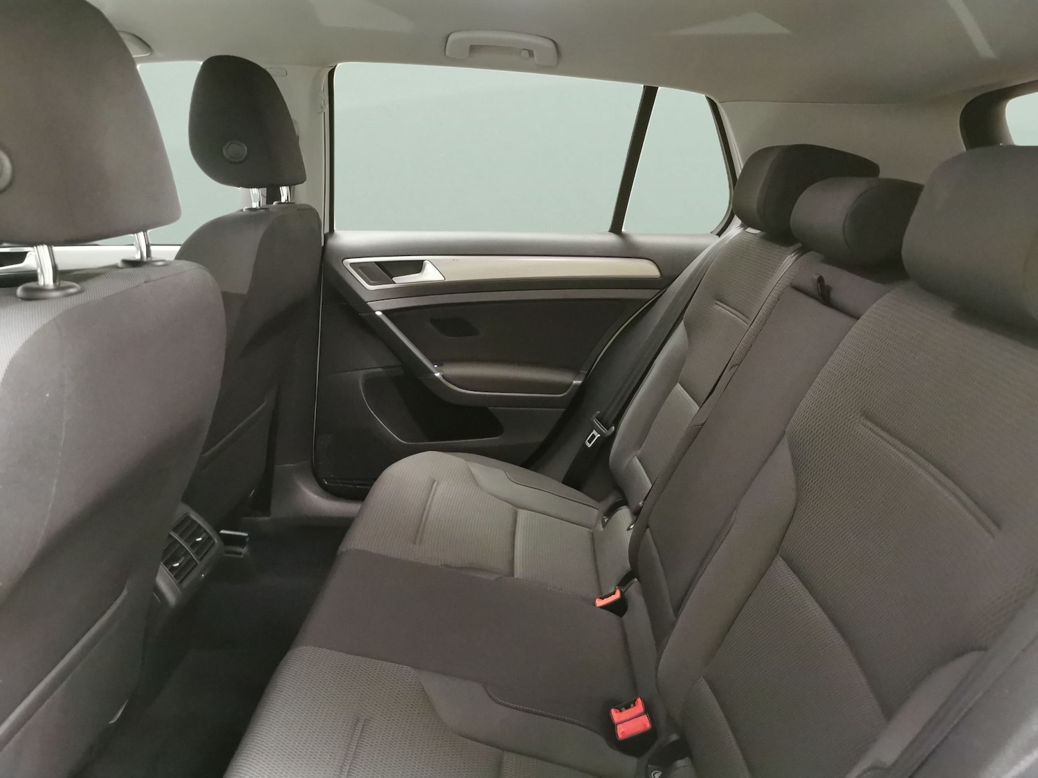 Used Volkswagen Golf 2017 for sale - 78037095: Photo 23