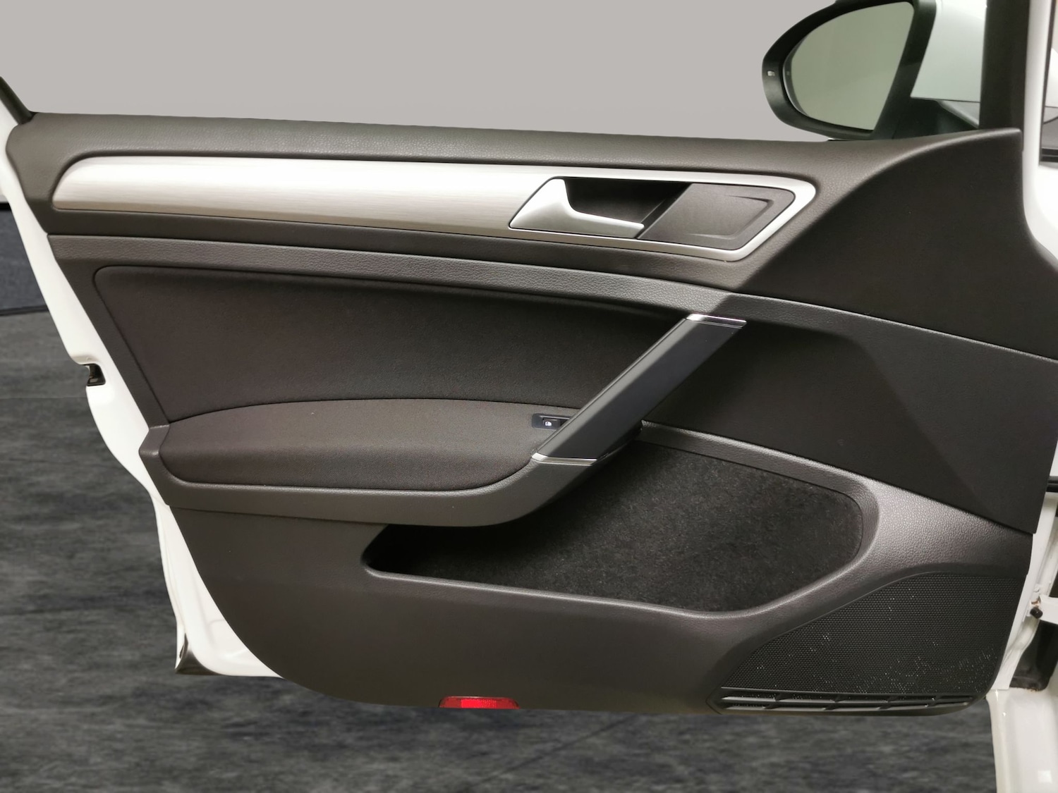 Used Volkswagen Golf 2017 for sale - 78037095: Photo 24