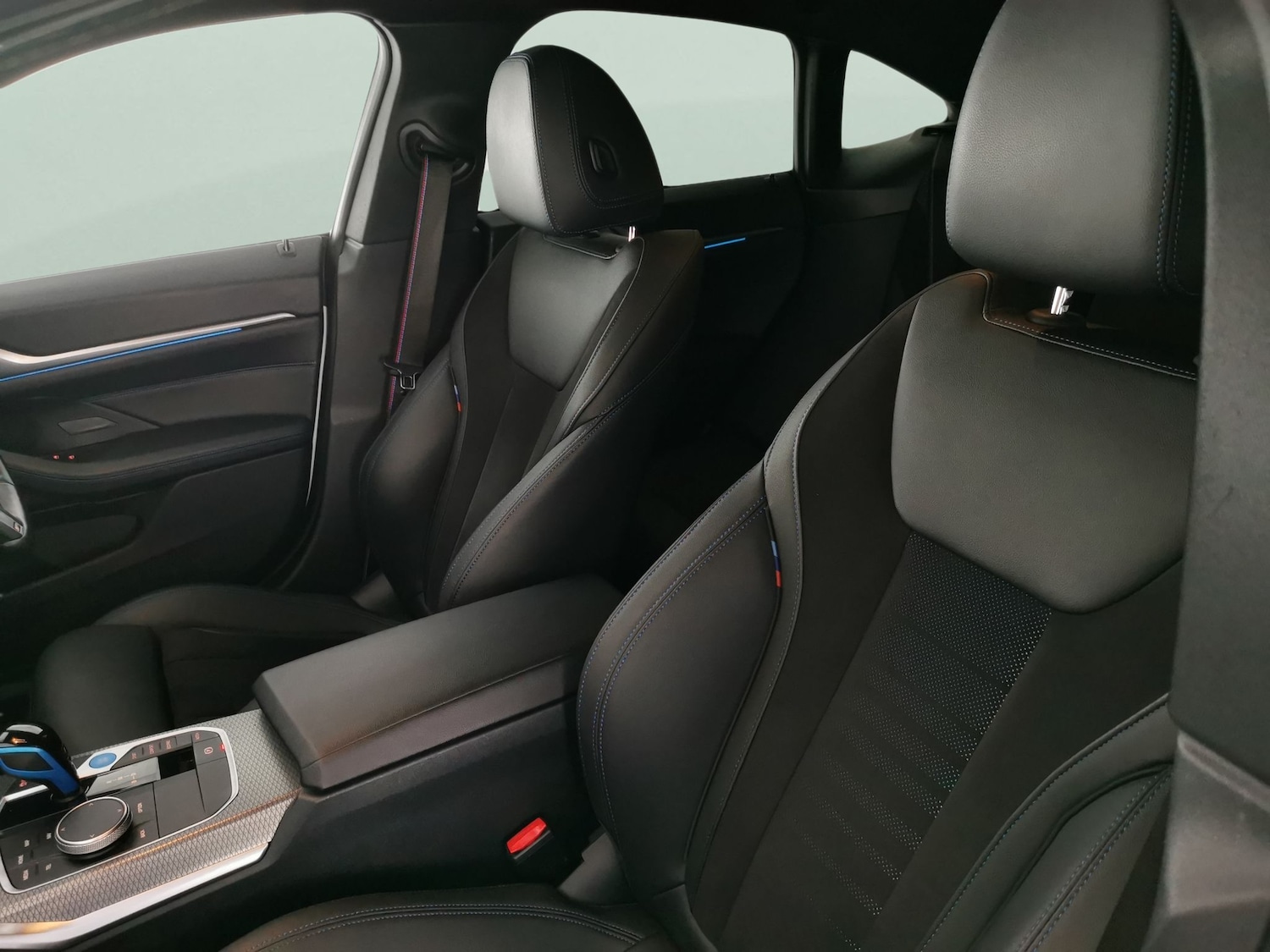 Used BMW i4 2022 for sale - 77019996: Photo 16